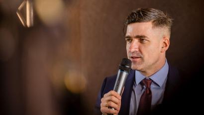 Bild: Frank Hammerschmidt/dpa
Martin Sellner gilt als  Führungsfigur der als rechtsextremistisch eingestuften Identitären Bewegung. (Archivbild)