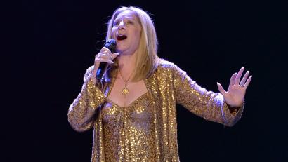 Bild: Britta Pedersen/dpa-Zentralbild/dpa
Barbra Streisand sei die legendäre Synthese aus Broadway und Hollywood, sagte der künstlerische Leiter des Festivals in Cannes, Thierry Frémaux.
