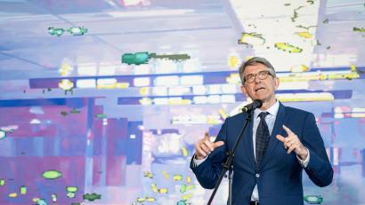 Bild: Fabian Sommer/dpa
Wolfram Weimer hat sich mit Plattenlabels im Kanzleramt getroffen.