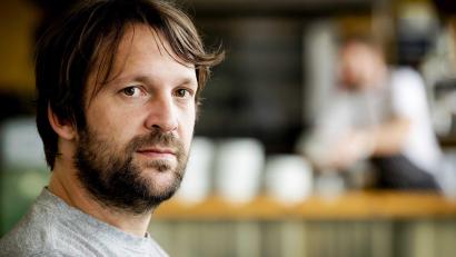 Bild: Robin Van Lonkhuijsen/ANP/epa/dpa
René Redzepi soll Mitarbeiter des Spitzenrestaurants Noma geschlagen und angebrüllt haben. (Archivbild)