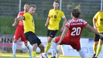 Archivbild: Hubert Ziegler
Es wird wohl eine umkämpfte Partie: Noah Majdic (links) muss mit dem FC Amberg am Samstag beim SV Inter Bergsteig ran. Ob Bergsteig – wie im Hinspiel – punkten kann, bleibt abzuwarten.