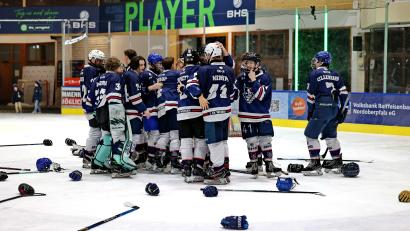Bild: Dieter Jäschke
Die U17 der Young Blue Devils hat sich zum zweiten Mal in Folge zum bayerischen Meister gekrönt.