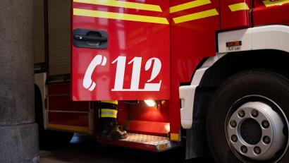 Bild: Niklas Treppner/dpa
Feuerwehr und Polizei waren am Morgen bei einem Brand im mittelfränkischen Weißenburg im Einsatz. (Symbolbild)