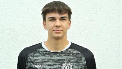 Archivbild: Hubert Ziegler
Jonas Obendorfer bleibt der DJK Gebenbach erhalten.