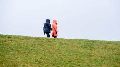 Bild: Hauke-Christian Dittrich/dpa
Ein Tief beeinflusst das Wetter in Deutschland am Wochenende. (Archivbild)
