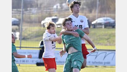 Archivbild: Hubert Ziegler
Konstantin Plank (vorne) traf zuletzt zweimal entscheidend - beide Male als Joker.
