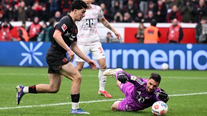 Bild: Federico Gambarini/dpa
Sven Ulreich stand nach langer Zeit in Leverkusen wieder im Rampenlicht.