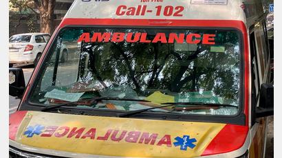 Bild: Dirk Godder/dpa
Bei einem Brand auf der Intensivstation eines Krankenhauses in Ostindien sterben mehrere Menschen. (Symbolbild)