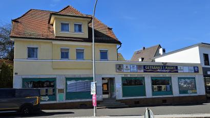 Bild: ckl
Um das Meixenberger-Anwesen in Erbendorf entspann sich am Wochenende eine hitzige Diskussion.