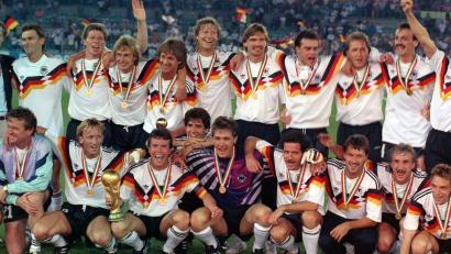 Bild: Frank Leonhardt/dpa
Einige Weltmeister von 1990 trauen der DFB-Auswahl auch dieses Jahr einen WM-Coup zu. (Archivbild)