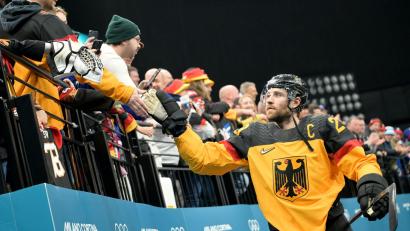 Bild: Peter Kneffel/dpa
In zwei Jahren kann die deutsche Eishockey-Nationalmannschaft wieder mit all ihren NHL-Stars spielen wie zuletzt bei Olympia.