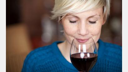 Symbolbild: contrastwerkstatt –  stock.adobe.com
Wer gute Weine regelmäßig genießen möchte, muss über die Lagerung zu Hause nachdenken.