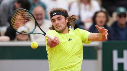 Bild: Aurelien Morissard/AP/dpa
Stefanos Tsitsipas schlägt erstmals in München auf. (Archivbild)