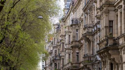 Bild: Daniel Karmann/dpa
Die Hornschuchpromenade in Fürth - der laut IVD Süd für Wohnungsinteressenten günstigsten großen Stadt in Bayern. (Archiv)