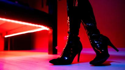 Bild: Hauke-Christian Dittrich
Ein Bußgeldverfahren wegen verbotener Prostitution hat die Polizei gegen eine Frau aus Nabburg eingeleitet.