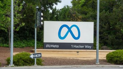 Bild: Andrej Sokolow/dpa
Nutzer konnten zumindest einen Teil von Metas 3D-Welt Horizon verteidigen. (Archivbild)