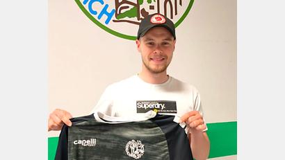 Bild: Izmire
Dominik Späth bleibt bei der DJK Gebenbach.