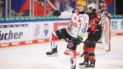 Bild: Daniel Karmann/dpa
Die Fischtown Pinguins aus Bremerhaven stehen im Playoff-Viertelfinale.