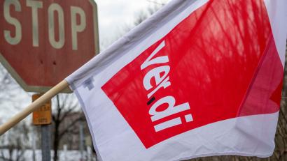 Bild: Stefan Puchner/dpa
Die Warnstreiks im kommunalen Nahverkehr gehen weiter. (Archivbild)