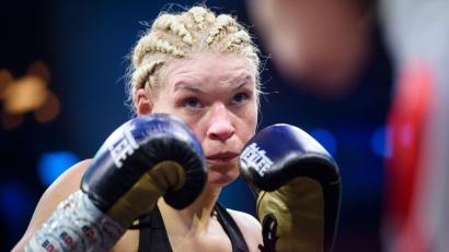 Bild: Gregor Fischer/dpa
Nina Meinke verteidigte in Hamburg ihren WM-Titel.