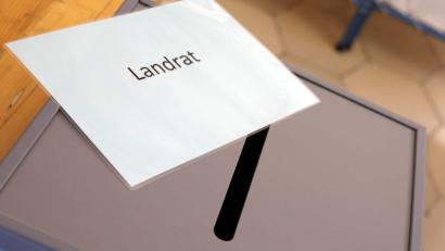 Bild: Karl-Josef Hildenbrand/dpa
Neuer Landrat des Landkreises Forchheim wird ein Kandidat der Freien Wähler. (Symbolbild)