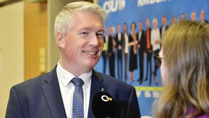 Bild: Hubert Ziegler
Nach dem ersten Wahlgang am 8. März hatte Stefan Ott noch ganz gute Laune. Die dürfte ihm jetzt vergangen sein.