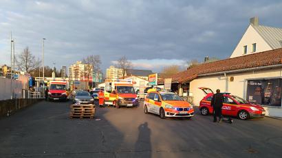 Bild: nic
In der Nähe eines Getränkemarktes gab es in Tirschenreuth am Montag eine Auseinandersetzung.