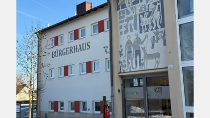 Archivbild: Gabriele Schönberger
Dank einer vorausschauenden Finanzpolitik sei die Gemeinde Schlammersdorf seit dem Jahr 2024 schuldenfrei, so Bürgermeister Johannes Schmid.