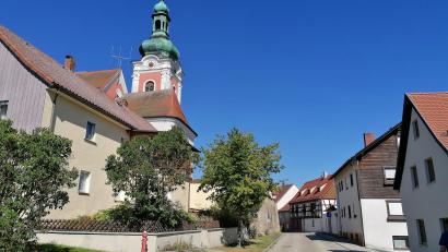 Bild: Agentur Schaller
Der Schulverband Bad Neualbenreuth hat seinen Haushalt für das Jahr 2026 verabschiedet.