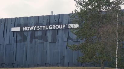 Bild: jut
Auffällig: Das Gebäude der Nowy Styl GmbH im Ebermannsdorfer Industriegebiet Schafhof II wurde von einer französischen Stararchitektin entworfen.