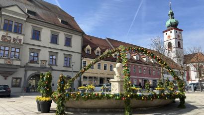 Bild: Janka Hannemann-Mathes
Schön ist er geworden, der neu gestaltete Karpfenbrunnen am Marktplatz.