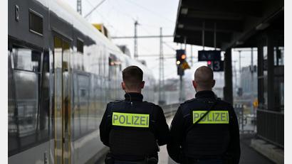 Bild: Katharina Kausche/dpa
Die Bundespolizei will mit der Aktion das Sicherheitsgefühl erhöhen. (Symbolbild)