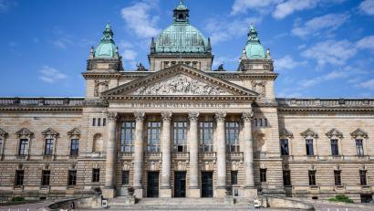Bild: Jan Woitas/dpa
Bundesgericht entscheidet über Streit zur Mitgliedschaft der Stadt Nürnberg in der „Allianz gegen Rechtsextremismus“. (Archivbild)