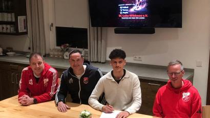 Bild: SC Luhe Wildenau
Der 18-Jährige Arian Miftaraj (weiß) verstärkt ab Sommer den SC Luhe-Wildenau.