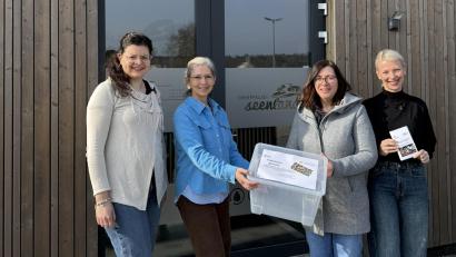 Bild: Johannes Lohrer
Die Tourist-Information des Oberpfälzer Seenlands ist ab sofort offizielle Abgabestelle für Legosteine im Rahmen der Legorampen-Aktion für mehr Barrierefreiheit.