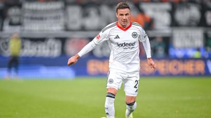 Bild: Harry Langer/dpa
Soll seinen Vertrag in Frankfurt verlängern: Mario Götze (Archivfoto).