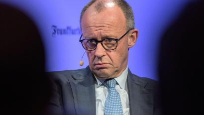 Bild: Hannes P. Albert/dpa
Der Kanzler legt in der Debatte über Gewalt gegen Frauen noch einmal nach.