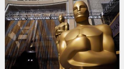 Bild: picture alliance / dpa
Im Dolby Theatre am Hollywood Boulevard finden die Oscars seit 2002 statt - und 2028 wohl zum letzten Mal. (Archivbild)