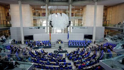 Bild: Kay Nietfeld/dpa
Für die neue Altersvorsorge gab es eine klare Mehrheit.