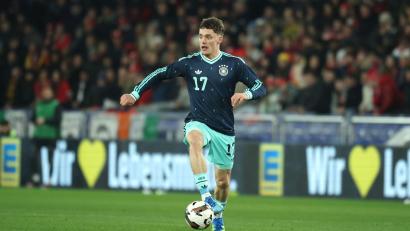 Bild: Christian Charisius/dpa
Ein Zauberer am Ball: Florian Wirtz.