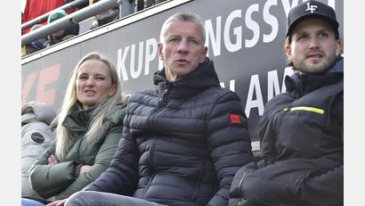 Bild: Hubert Ziegler
Marek Mintal (Mitte), ehemaliger Star des 1.FC Nürnberg, war am Samstag zu Gast in Gebenbach.