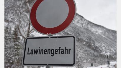 Bild: Angelika Warmuth/dpa
In den Alpen steigt mit Neuschnee die Lawinengefahr. (Archivbild)