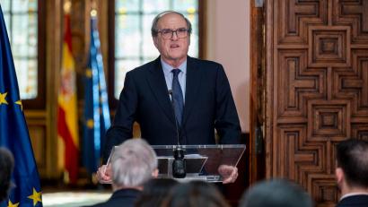 Bild: Alberto Ortega/EUROPA PRESS/dpa
Die Regierung in Madrid spricht von einem „weltweit wegweisenden“ Abkommen.