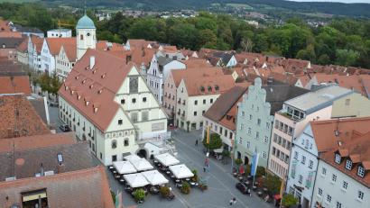 Bild: shl
Weidens Zentrum darf nicht an Bedeutung verlieren. Apotheken, Schulen, Kindergärten, Supermärkte, Cafés – es ist wichtig, dass Institutionen zu Fuß oder mit dem Fahrrad erreichbar sind.
