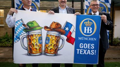 Bild: Sven Hoppe/dpa
Bald gibt es auch in Texas ein Hofbräuhaus.