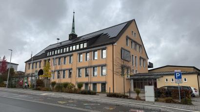 Archivbild: Gabi Schönberger
Die neue Sporthalle der Markus-Gottwald-Schule in Eschenbach soll auch für Veranstaltungen mit bis zu 900 Sitzplätzen verfügbar sein.