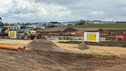 Bild: Stephan Huber
In Amberg entsteht gerade im Anschluss an das Gewerbegebiet an der Fuggerstraße das neue Gewerbegebiet Amberg West II.
