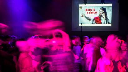 Bild: Christoph Schmidt/dpa
Wie 2023 in Stuttgart sind auch in diesem Jahr wieder Protest-Tanzevents geplant.(Symbolbild).