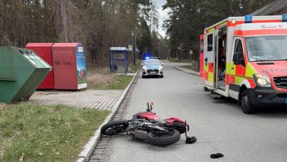 Bild: PI Schwandorf
In Wackersdorf stürzte ein 17-Jähriger mit einem Leichtkraftrad und verletzte sich.
