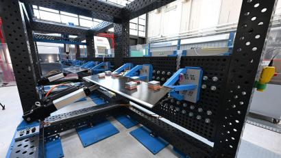 Bild: Carmen Jaspersen/dpa
Bis zu drei Steuerflächen können gleichzeitig getestet werden.